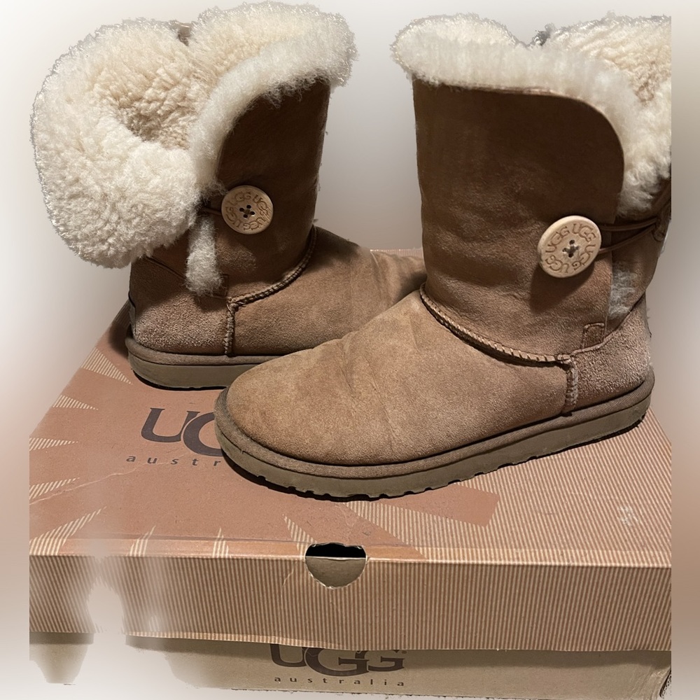 UGG Bailey Button II Boot (Women)
